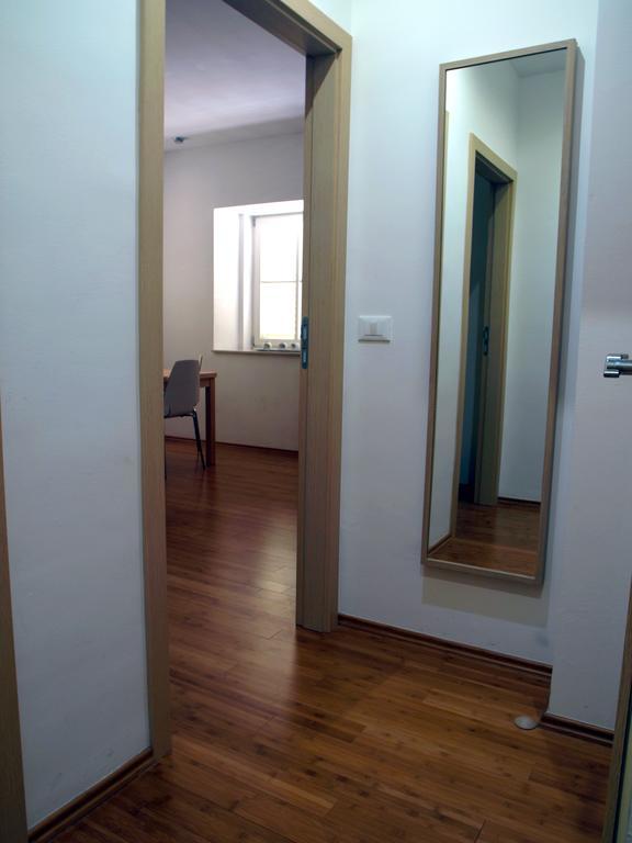Park Apartments Izola Eksteriør billede